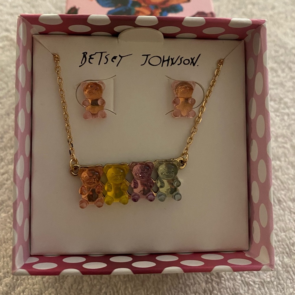 Betsey Johnson Gummy Bear Necklace & pink Earri…